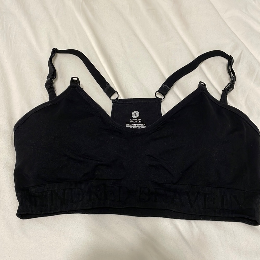 Kindred Bravely nursing/pumping sports bra